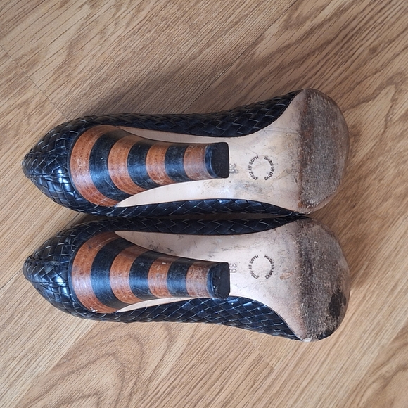 GEORGINA GOODMAN BLACK LEATHER WOVEN HEELS Size 9 - Picture 9 of 11